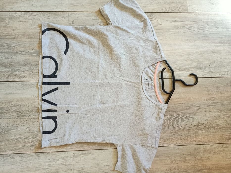 Calvin Klein top damski.