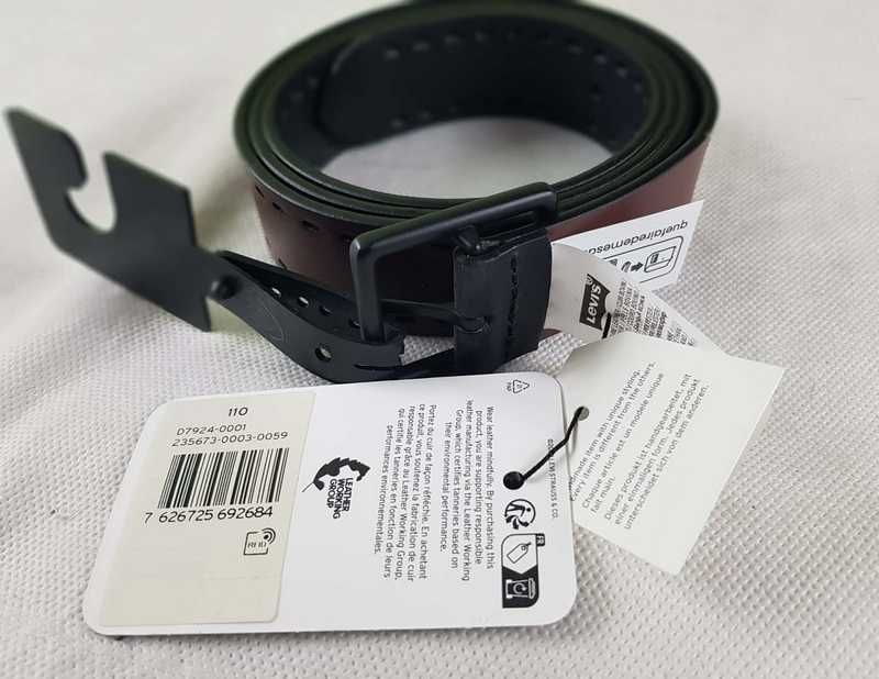 Męski pasek Levi's Black / Brown dwustronny czarny/brązowy- roz.110 cm