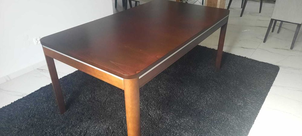 Stół rozkładany firmy Klose LANAO