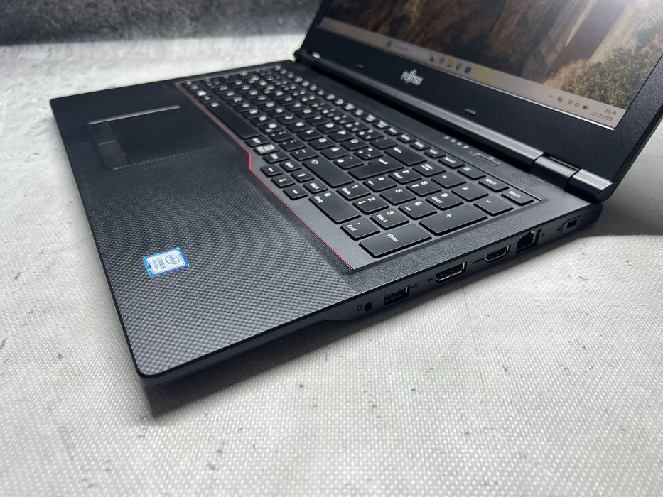 Fujitsu i5-8250U 8GB 128GB 13.3インチ Win11 Amazon.co.jp: Fujitsu LIFEBOOK U938/S 8th Generation Laptop, 13.3