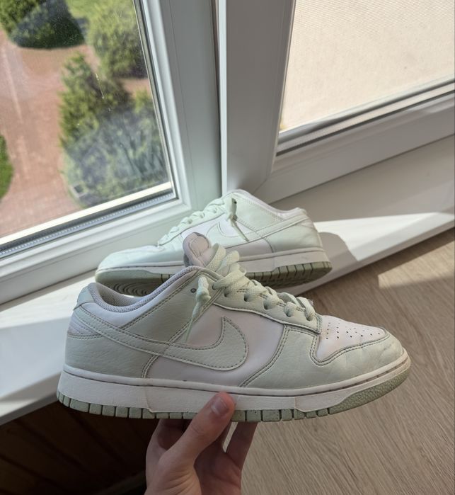 Кросівки Nike Dunk Low розмір 42,5