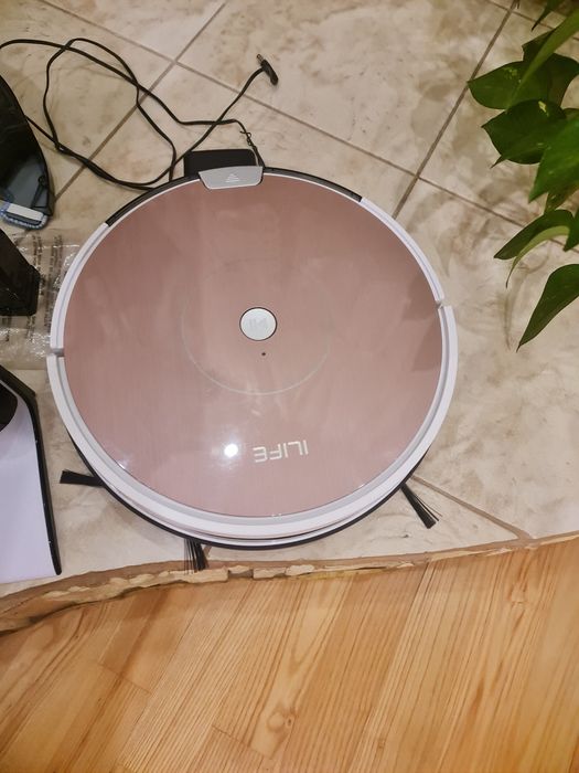 I-Robot ILIFE A80 plus
