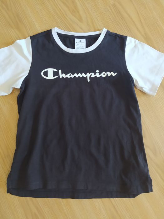 T-shirt Champion+oferta Fila 13/14 anos
