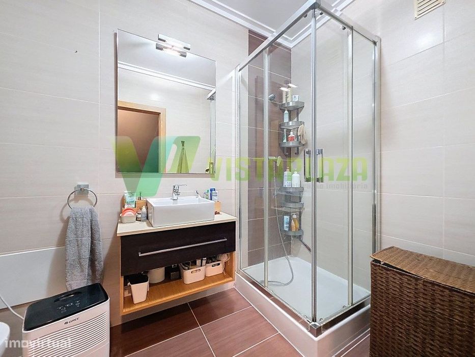Apartamento T3 perto da praia com garagem em Portimão