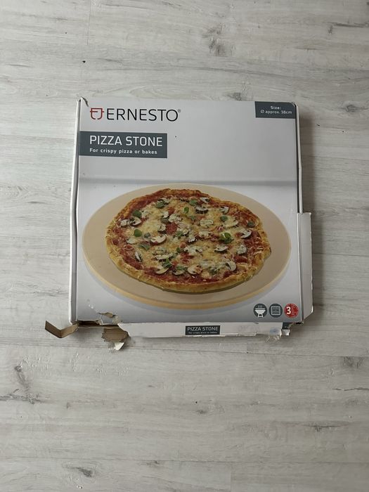 Nowy kamień do pizzy