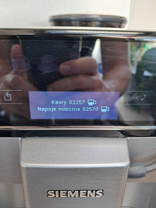 Ekspres do kawy ciśnieniowy Siemens EQ.6 plus s100 - zadbany i serwisowany