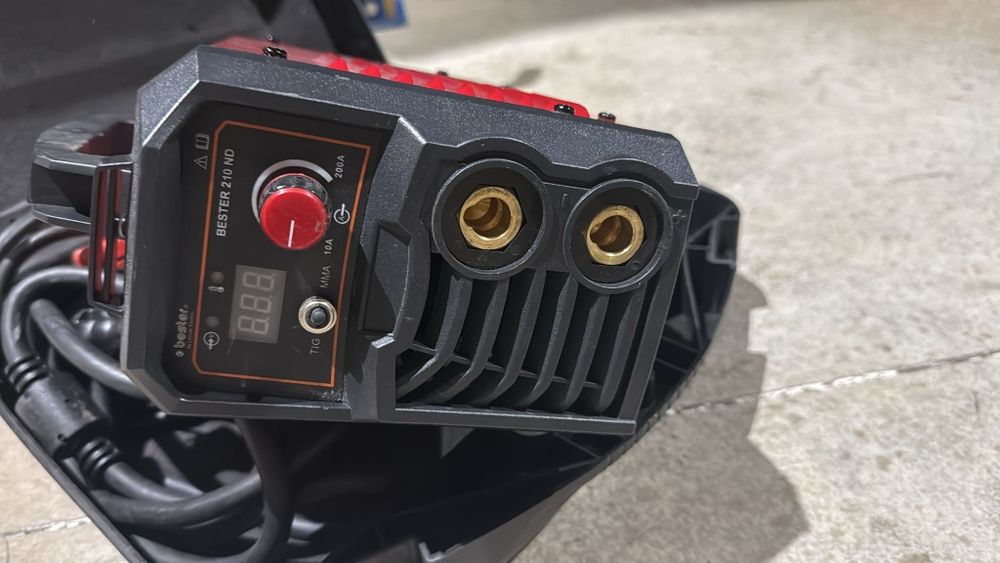 Maquina Soldar como nova INVERTER BESTER 210ND