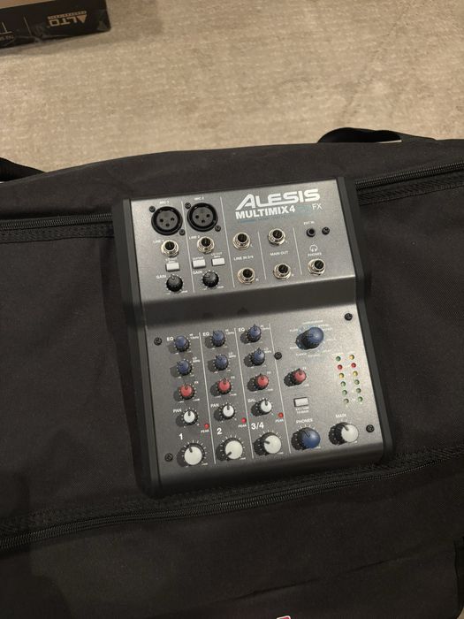 Behringer Dr115dsp + Mesa Alesis Multimix4