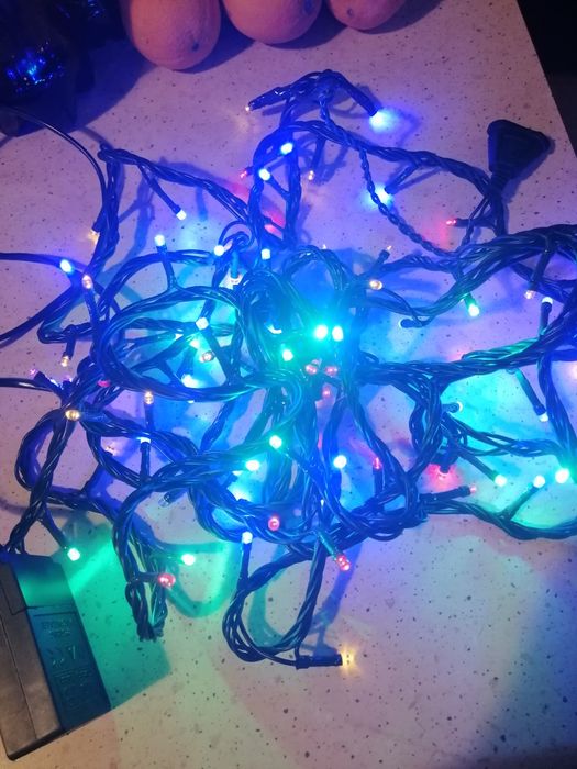 Lampeczki choinkowe, 100.