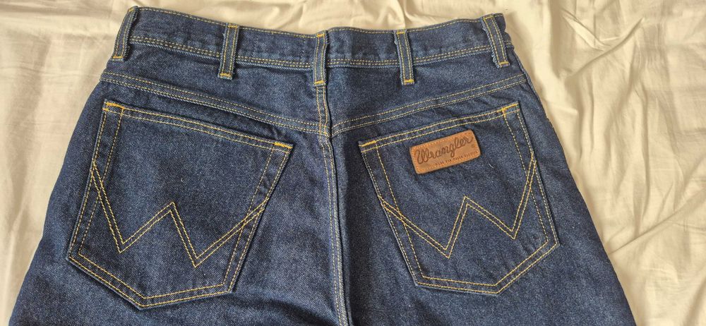 NOWE jeansy męskie klasyk WRANGLER pas-86 dł.-110cm granatowe Warszawa