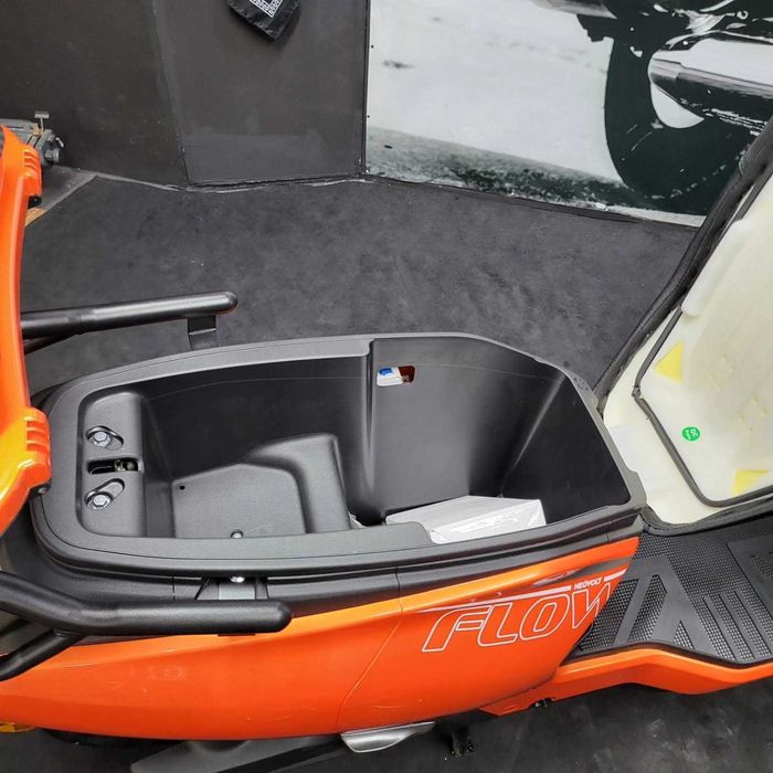 Scooter Elétrica Neovolt Flow 72v