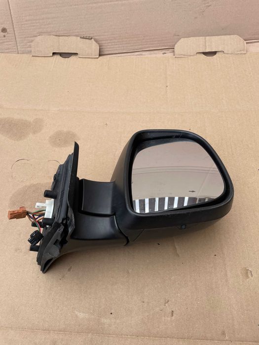 Lusterko prawe składane 9pin   Berlingo Partner III