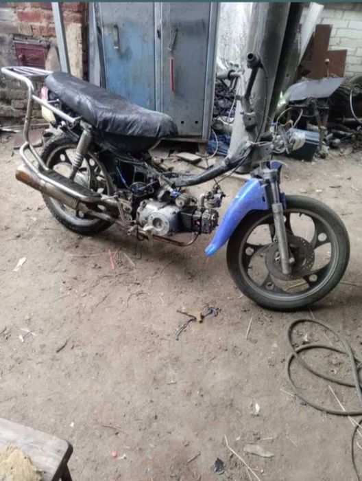 Продам запчасти на мопед альфа, дельта, вайпер актив