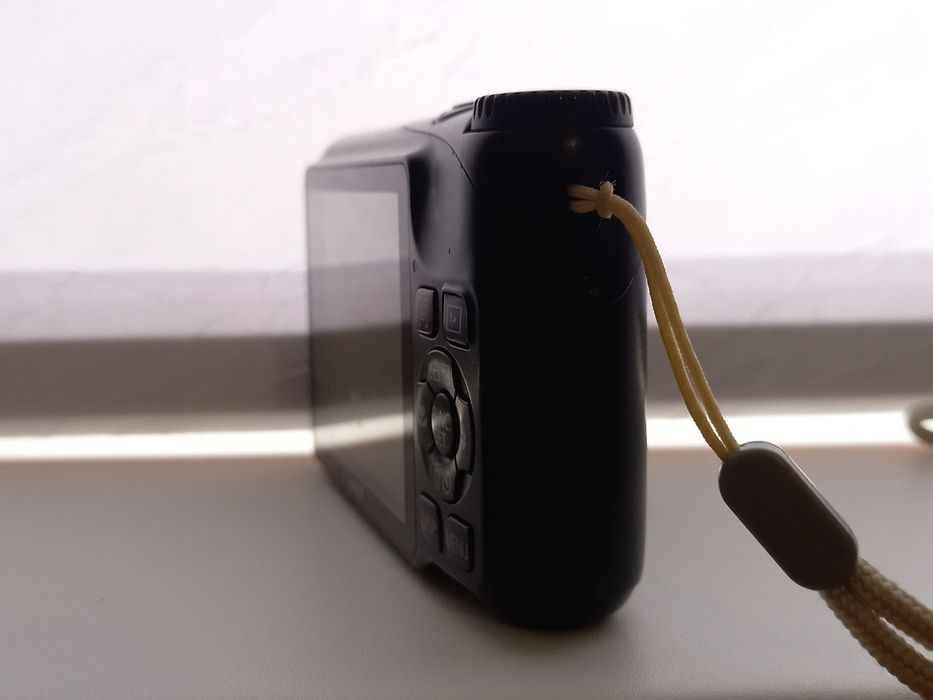 під відновлення цифровий фотоапарат canon powershot a2200 мильниця