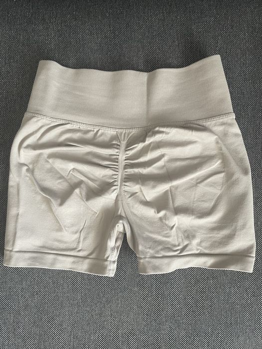 Spodenki push up shein