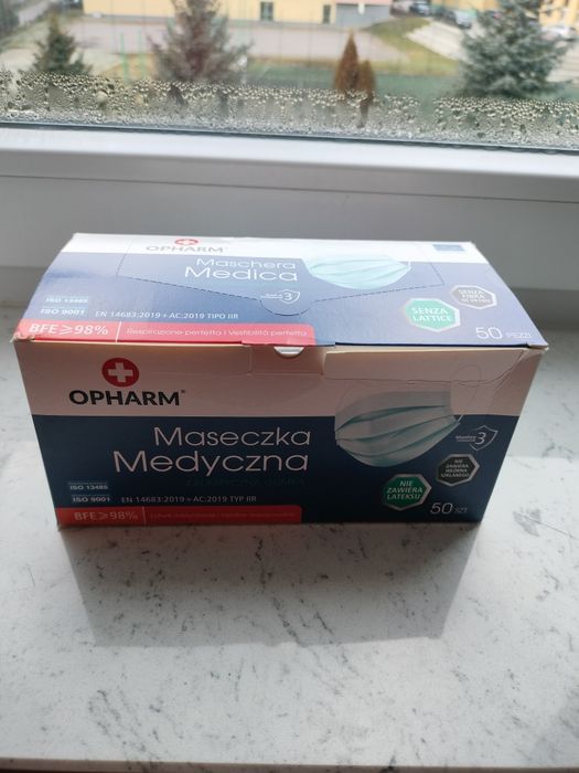 Maseczki, covid, lekarskie