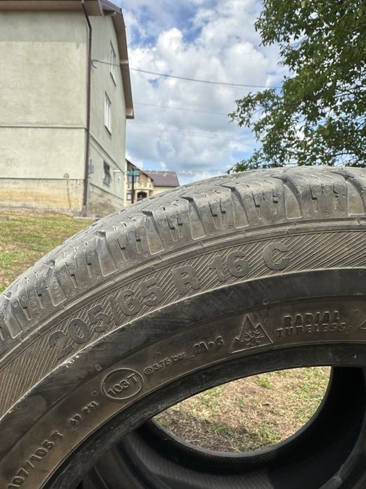 Зимова Резина Barum Snovanis 2 205/65 r16c