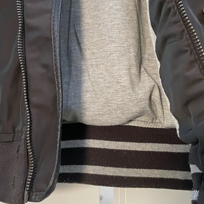 Parka da Zara com detalhes em couro sintético./ Vintage/Raro