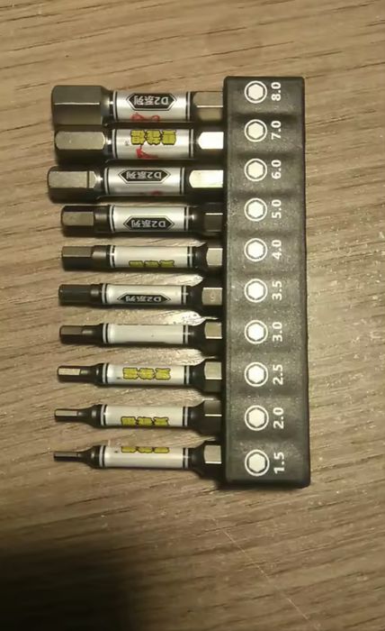 шестигранні міцні Набор 10шт ударних якісних біт на зручному тримачі