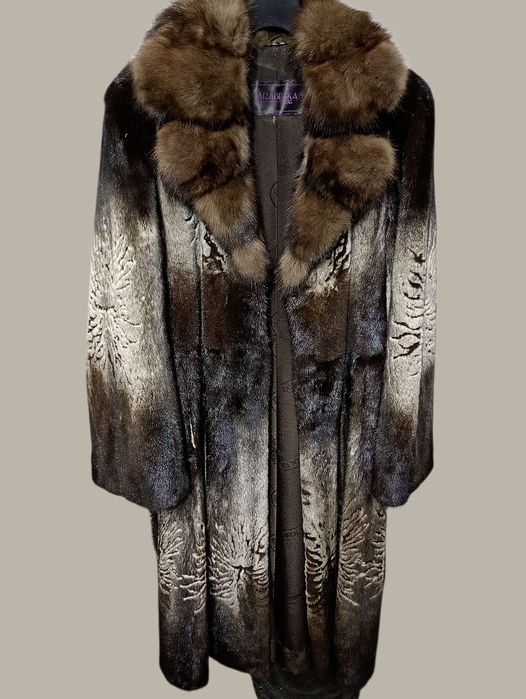Длина 120см. Норковая шуба с соболем. Saga mink. Шуба в пол