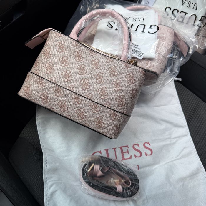 Жіноча сумка Guess оригінал