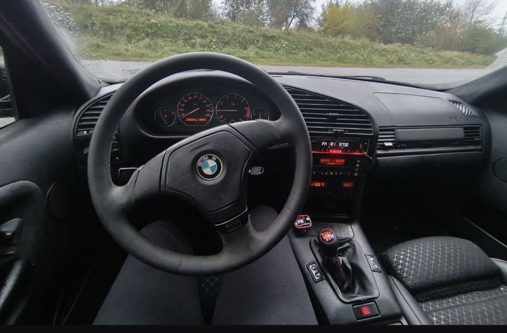 Продам BMW 3 Series 1991
