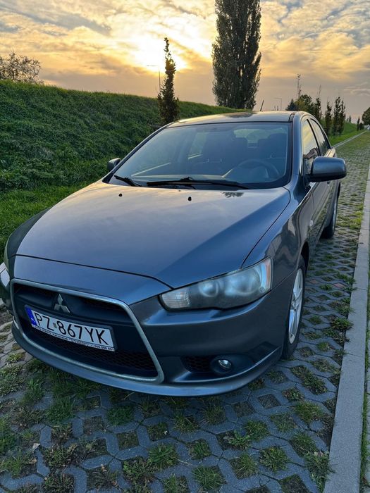 Mitsubishi Lancer