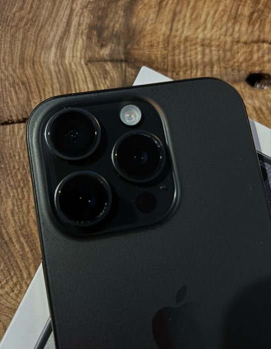 Iphone 15pro Czarny
