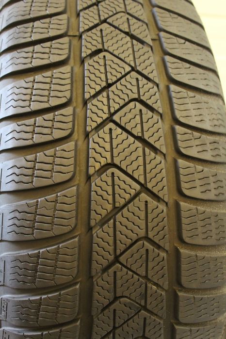 opony zimowe pirelli sottozero 3 225 60 18 104h