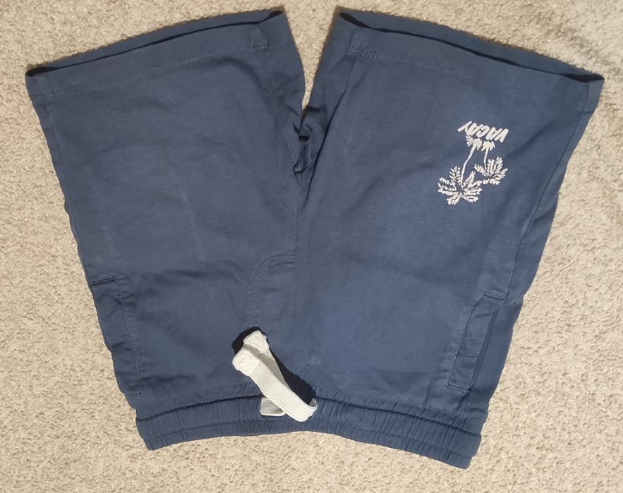 Krótkie spodenki chłopięce