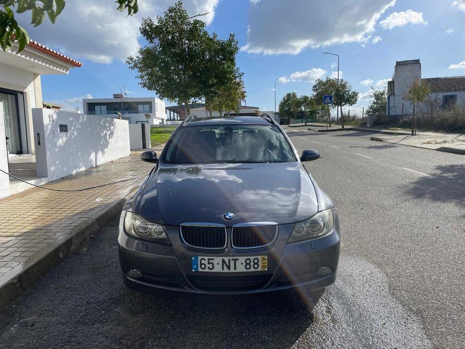 BMW 318d Touring (2008) – Muito Equipada | Manutenção em Dia