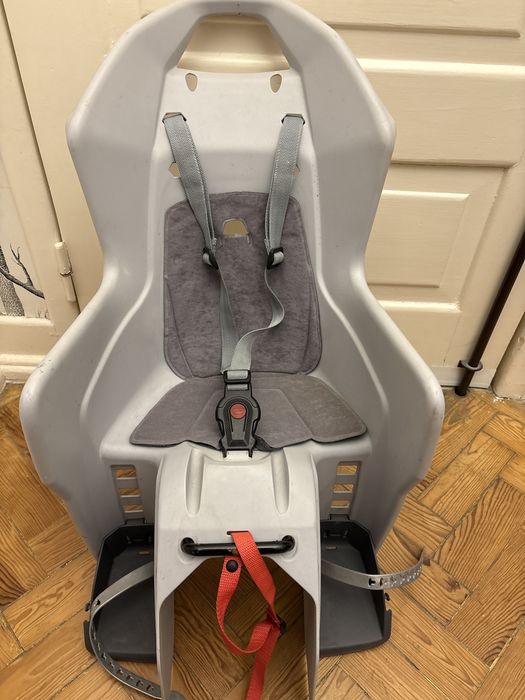 Cadeira de crianca para bicicleta