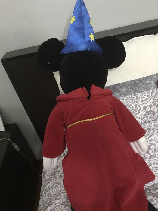 Peluche mickey feiticeiro