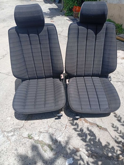 Mercedes 190 W201 - Conjunto bancos e quartelas