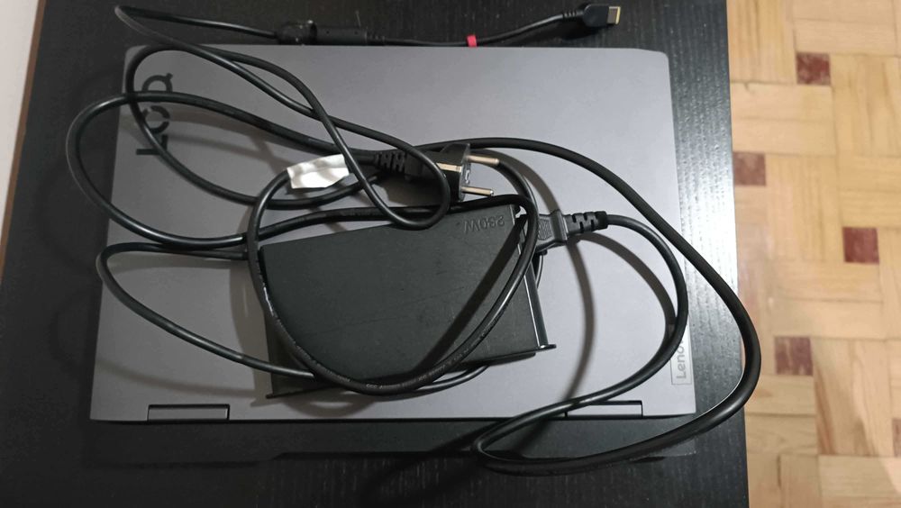 Lenovo LOQ Gaming Ryzen 7 - RTX 4060