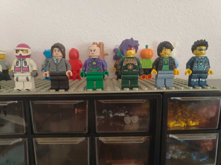 Lote Minifiguras Lego a 3€ cada