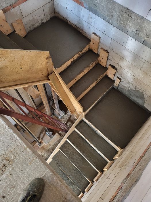 Schody betonowe szalowanie