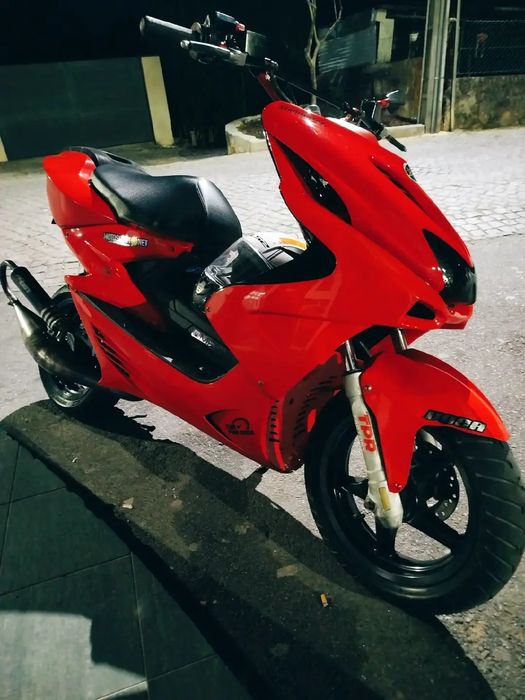 Vendo ou troco Aerox TPR 86cc