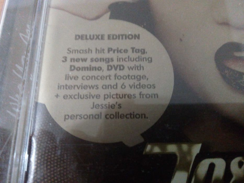 JESSIE J - Who You Are Deluxe Edition CD+DVD Edição Australiana - Baixa De Preço