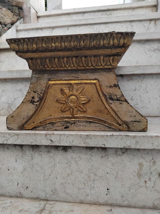 Pianha em talha dourada século XVIII