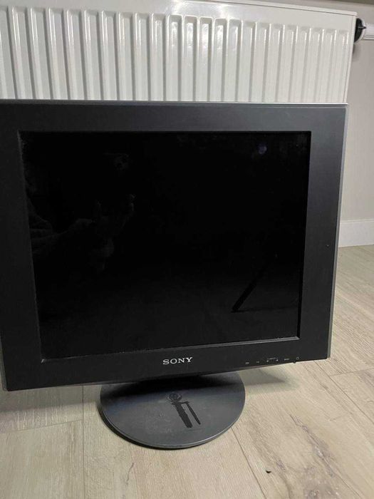 Монітор Sony SDM-HS74P