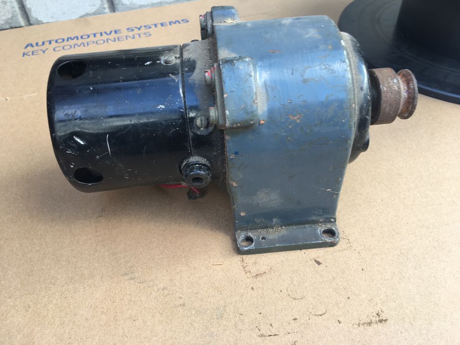 Электро двигатель сл - 370 м ссср