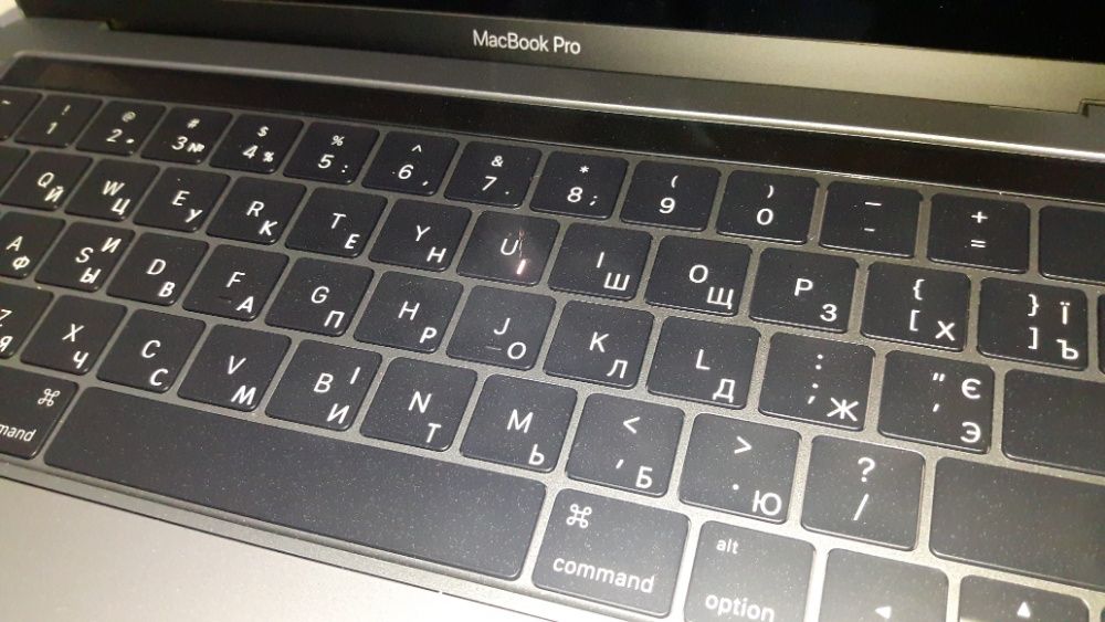 Гравировка клавиатуры ноутбука. Лазерная гравировка клавиатур Киев ...