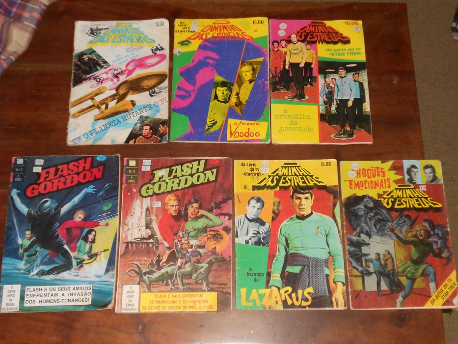 Revistas antigas Flash Gordon e Caminho das Estrelas