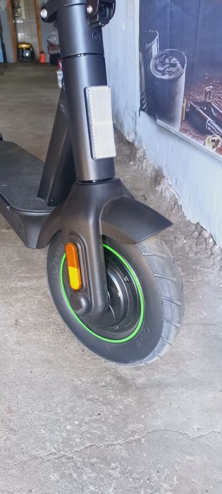 Acer electric scooter ES Series 5