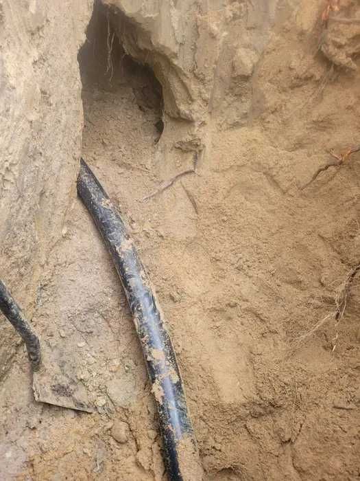 Przeciski.przebicia pod droga.wbijanie rur oslonowych.kret