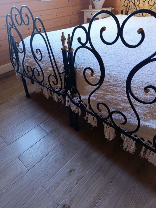 Cama de casal em ferro forjado 
Cama de ca