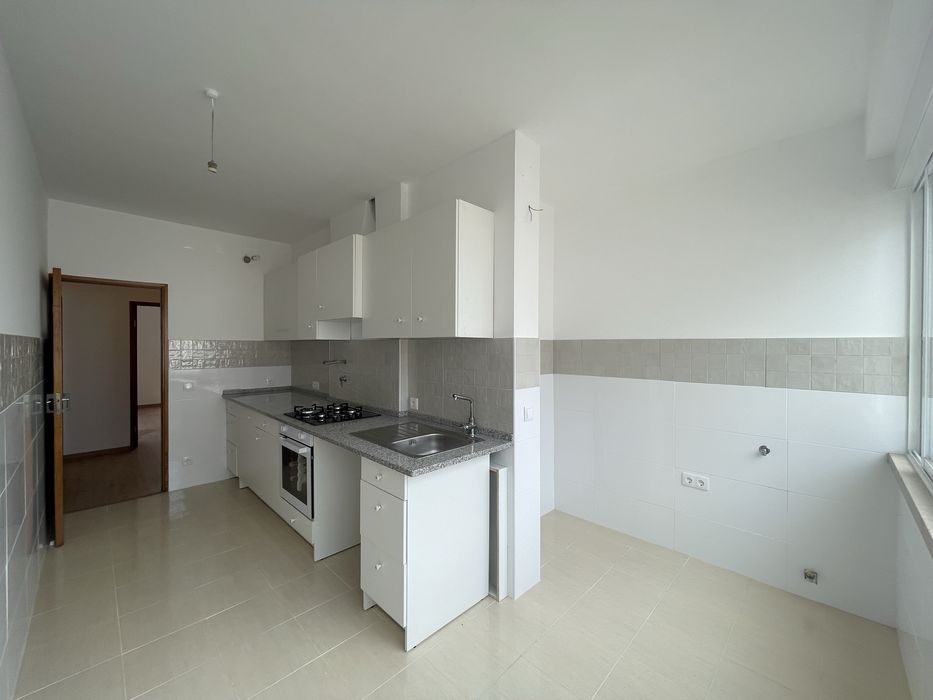 Alugo Apartamento T3 ( Centro da Cidade )