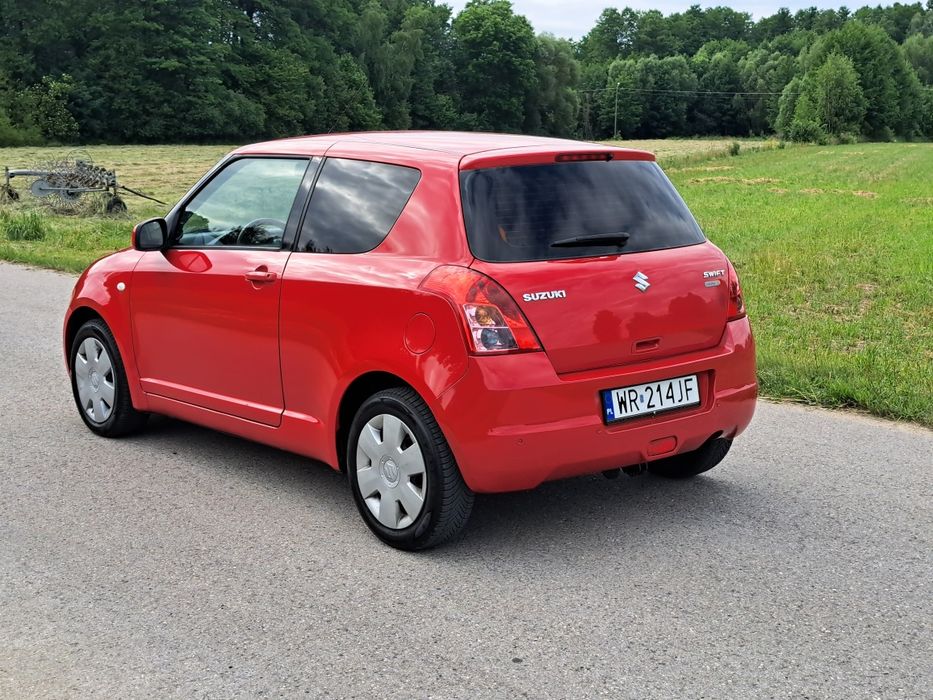 **Suzuki** Swift**Bezyna **