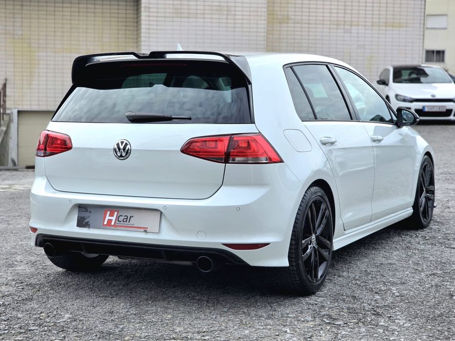 Volkswagen Golf VII R-Line 1.6Tdi 110Cv "Look Gti"